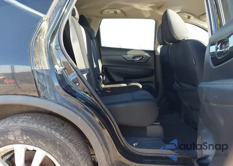 2017 Nissan Rogue Sv z USA, uszkodzony, nr VIN KNMAT2MV5HP535776